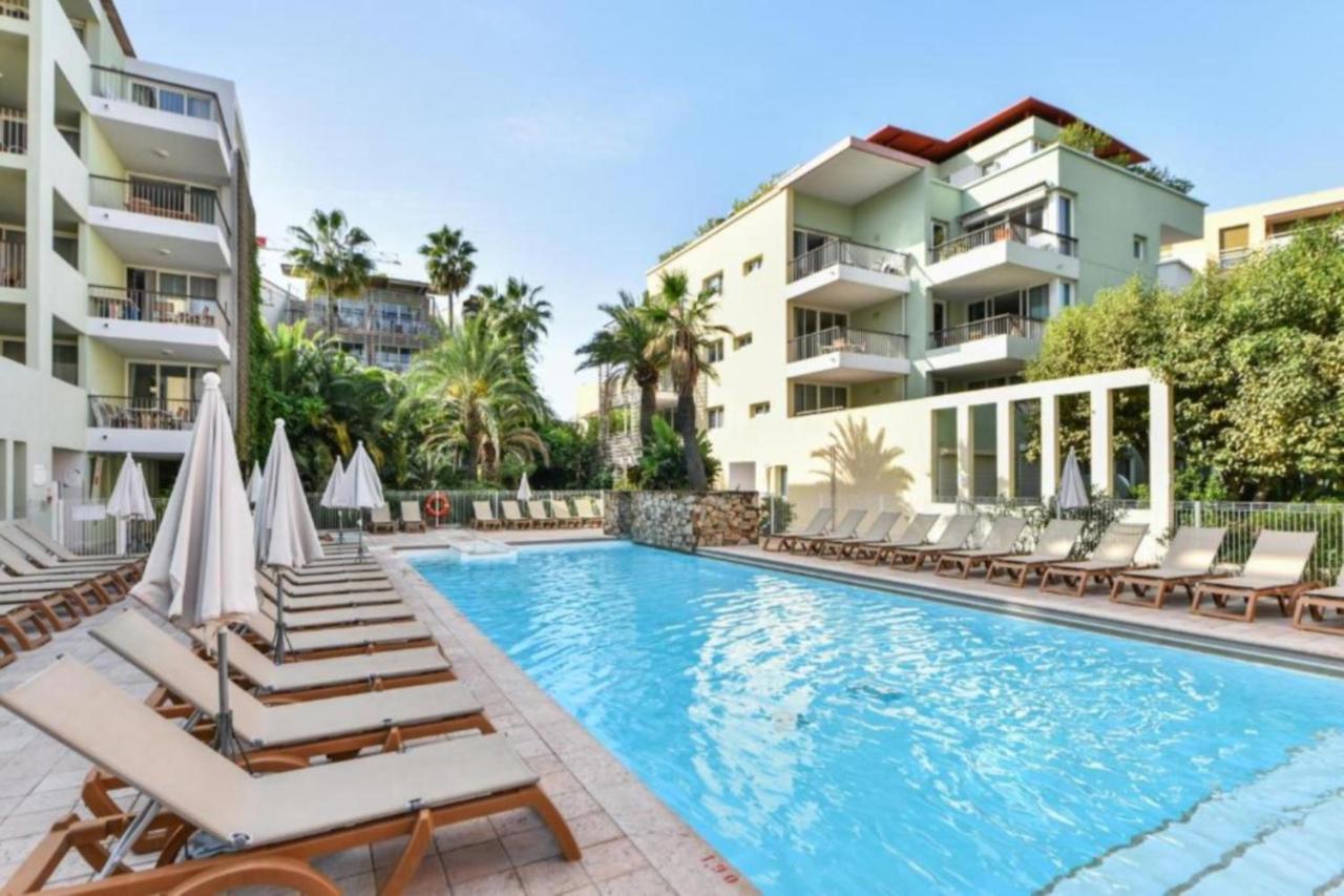 Appartement Port Prestige - Terrasse - Piscine - Parking Antibes Eksteriør bilde